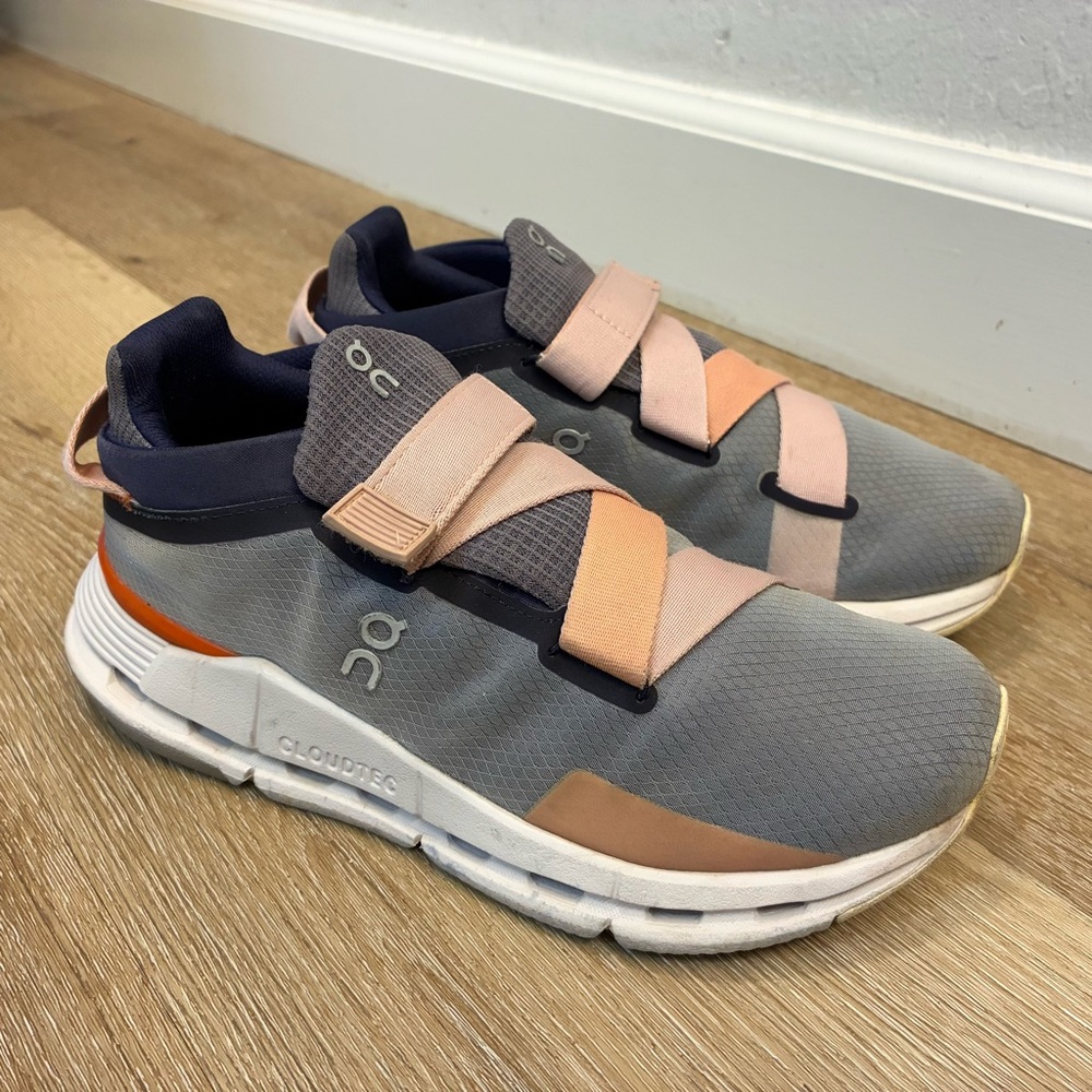 On Running Women's Gray and Pink Athletic Shoes